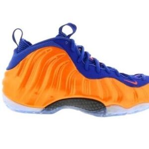 NIKE Air Foamposite One 'Knicks' Sneakers Size 9